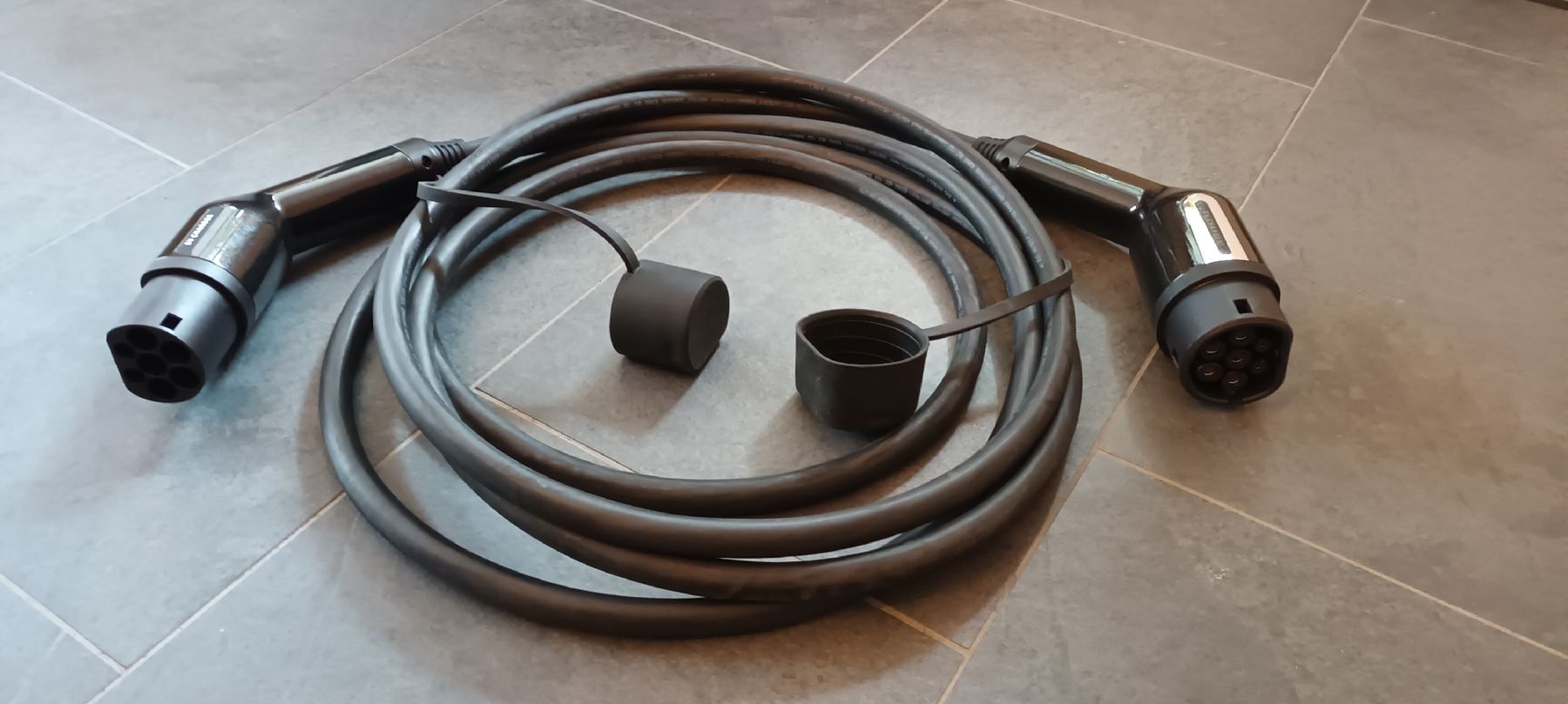 Cavi: Ladekabel Typ 2, 11kW, 5m – Usato da Eichberg venduto da starbucks03