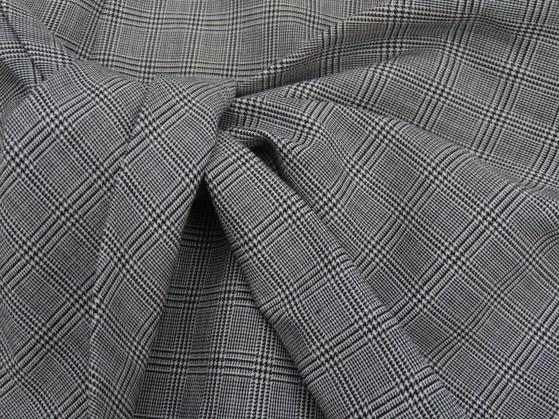Zara Gonne: ZARA Twist Minirock Gr. XS – Usato da Tuggen venduto da vivira 5