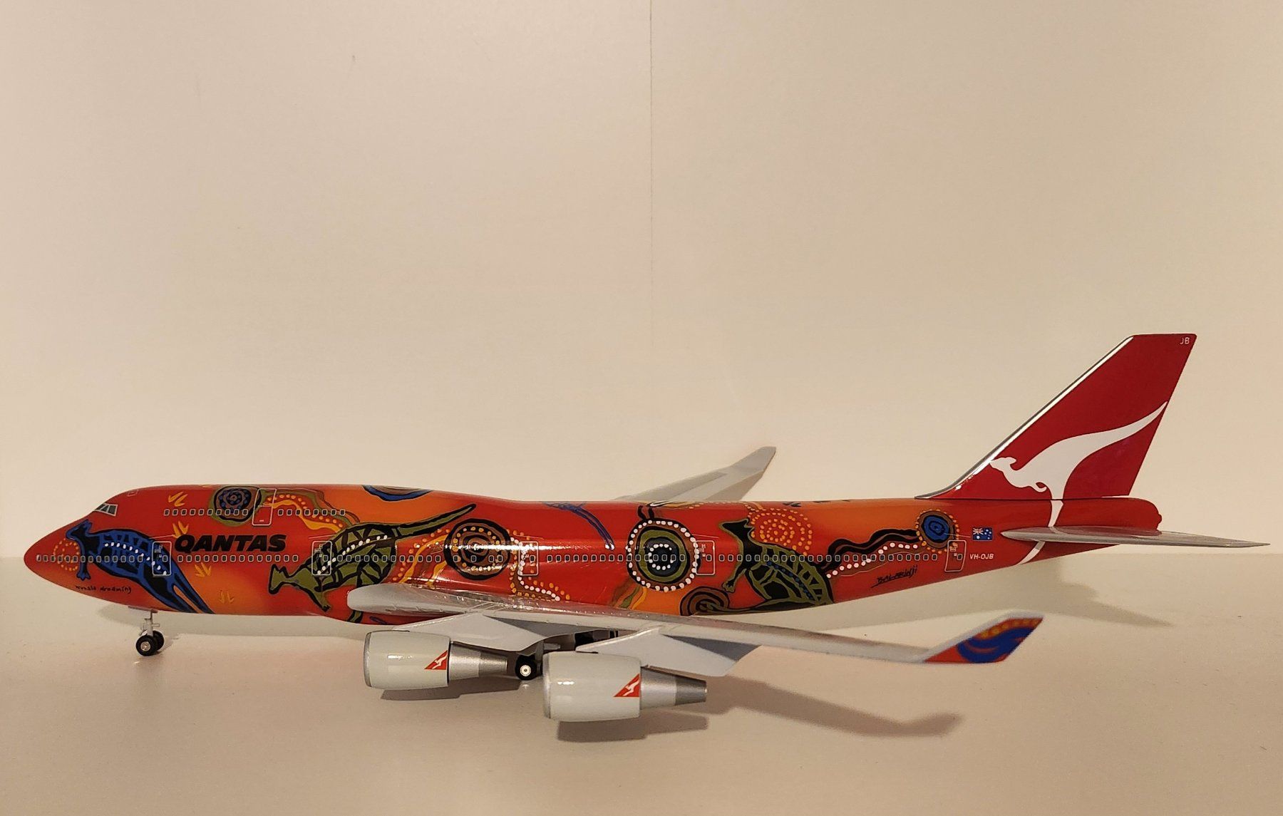 Kit di modellismo & Modellini statici: Skymarks 1/200 Qantas Boeing 747-400 – Nuovo (secondo la descrizione) da Wittenwil venduto da ced_q8j7 3