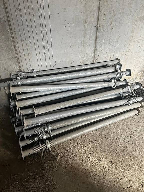 Tutti gli attrezzi: Baustützen 30kN hochwertig – Usato da Turtmann venduto da FreiHausBau 1