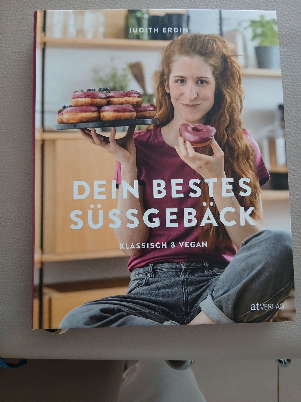 Libri: Judith Erdin Backbuch 'Dein Bestes Süssgebäck'  neu – Nuovo (secondo la descrizione) da Höri venduto da carolynmanz
