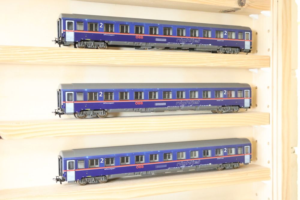 ROCO 4 x ÖBB Nightjet Personenwagen H0 - 74339 (Gebraucht) in ...