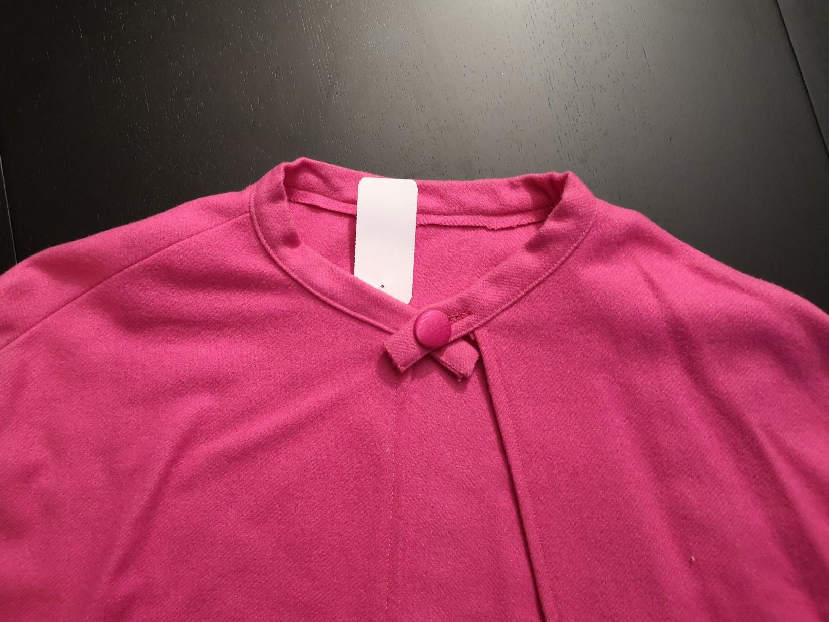 Costumi: Fasnachtskostum Rosa Cape mit Rüsche – Usato da Liestal venduto da Gitterli01 2