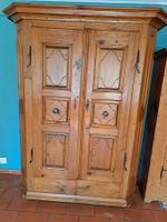 Armoire ancienne en arolle