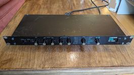 Boss RV-1000