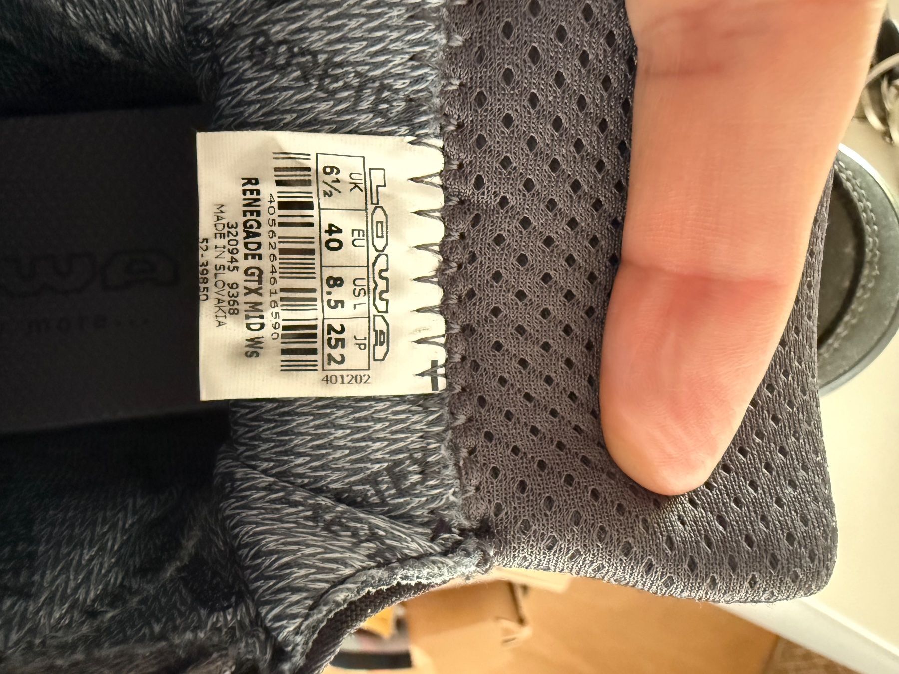 Landrover Herrenschuhe: Trecking Schuhe / Wanderschuhe , Top Zustand – Gebraucht aus Thalwil von UR8800 4
