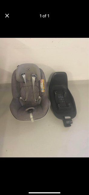 Maxi-Cosi Sièges auto: Maxi Cosi Kindersitz mit Isofix Base – D'occasion à Adliswil par Angelina1988