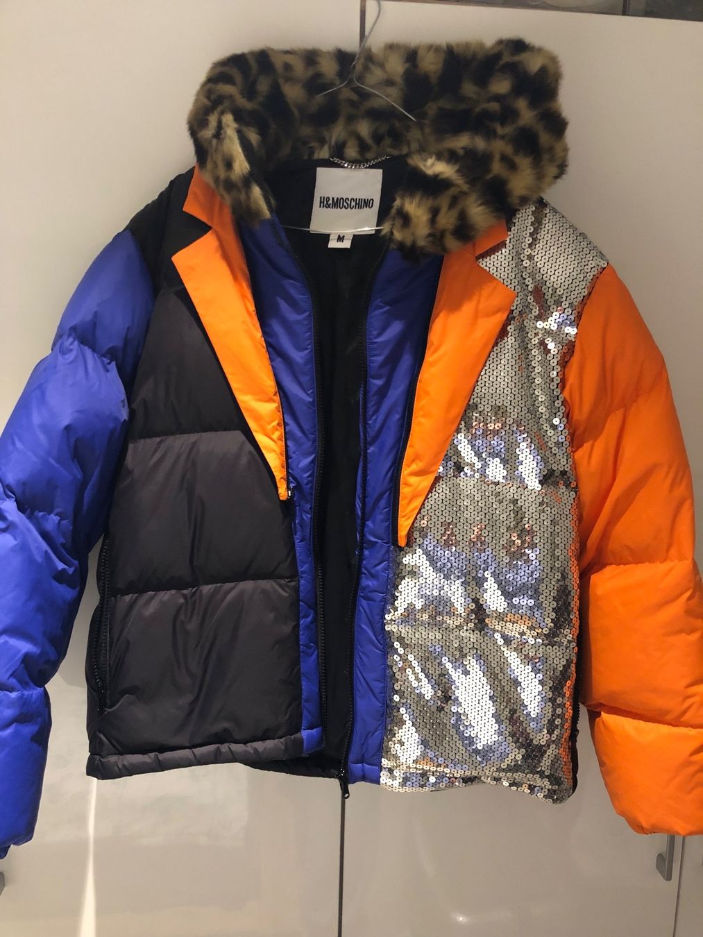 Moschino Giacche: Moschino Daunenjacke – Usato da Kloten venduto da hausi23