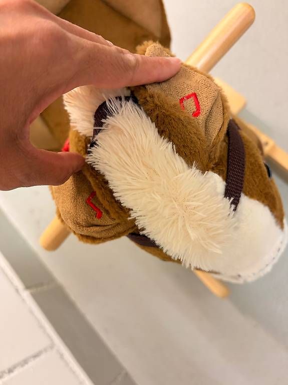 Spielzeuge: Schaukelpferd mit Geräusche – Gebraucht aus Zizers von Stefffunny123 3