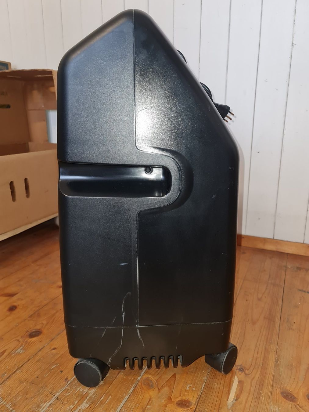 Appareils médicaux: Sauerstoffkonzentrator DeVilbiss Compact 525KS – D'occasion à Degersheim par Tosam_Degersheim 8