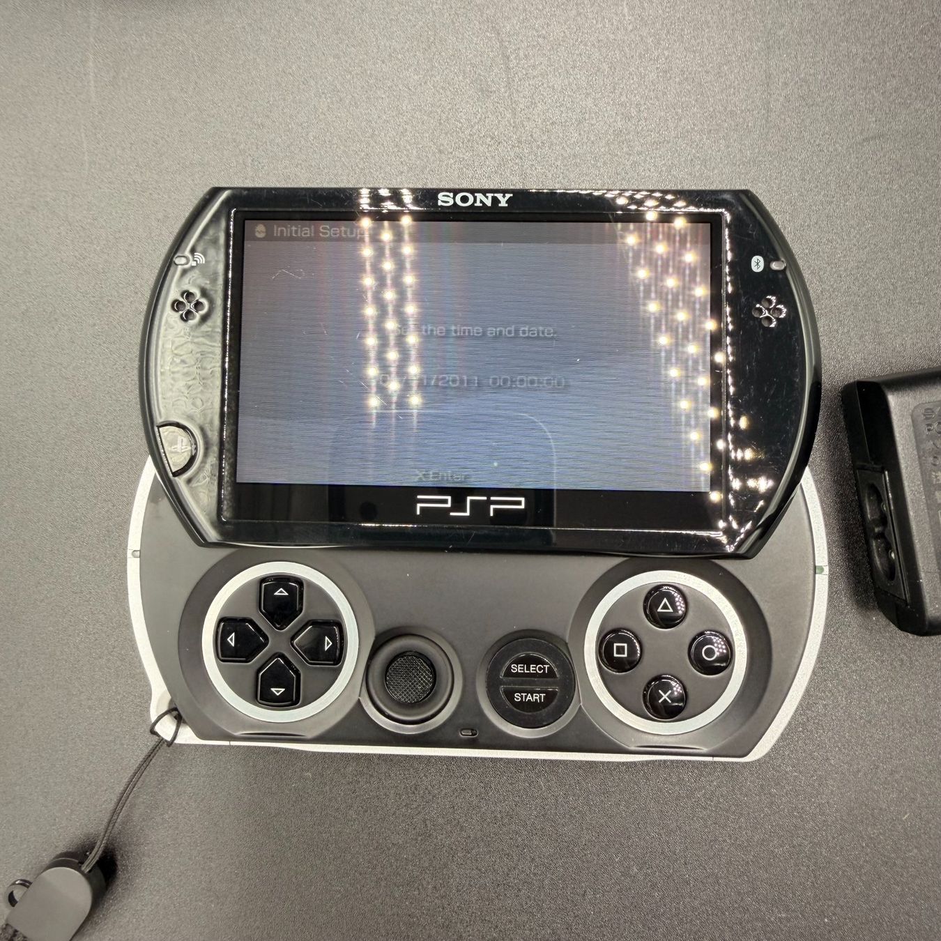 Sony Konsolen: Sony PSP Go Schwarz – Gebraucht aus Düdingen von Nerdworld 4