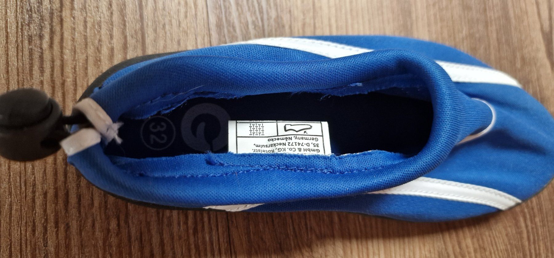 Scarpe per ragazzi: Ungebrauchte Kinderstrandschuhe – Usato da Schiers venduto da rom_ch7g 2