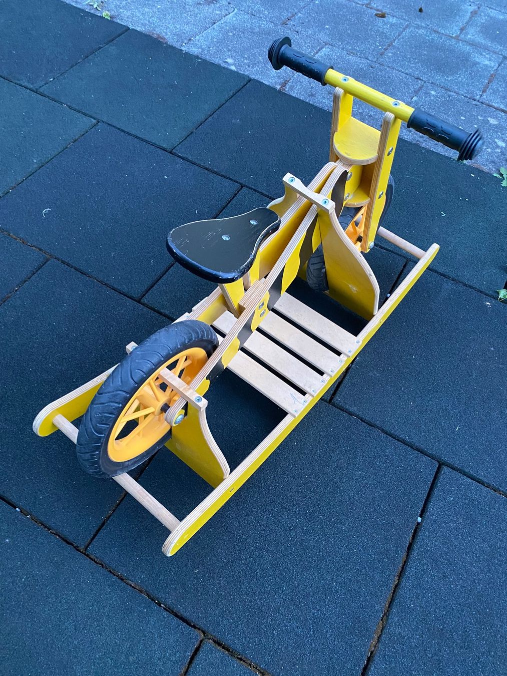 Veicoli per bambini: Janosch Laufrad mit Wippe – Usato da Thalwil venduto da Hcdavalanche 2