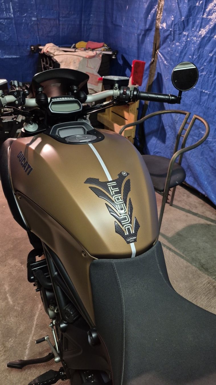 Ducati Strada: Ducati diavel nur 5500km – Usato da Watt venduto da Massycar68 2