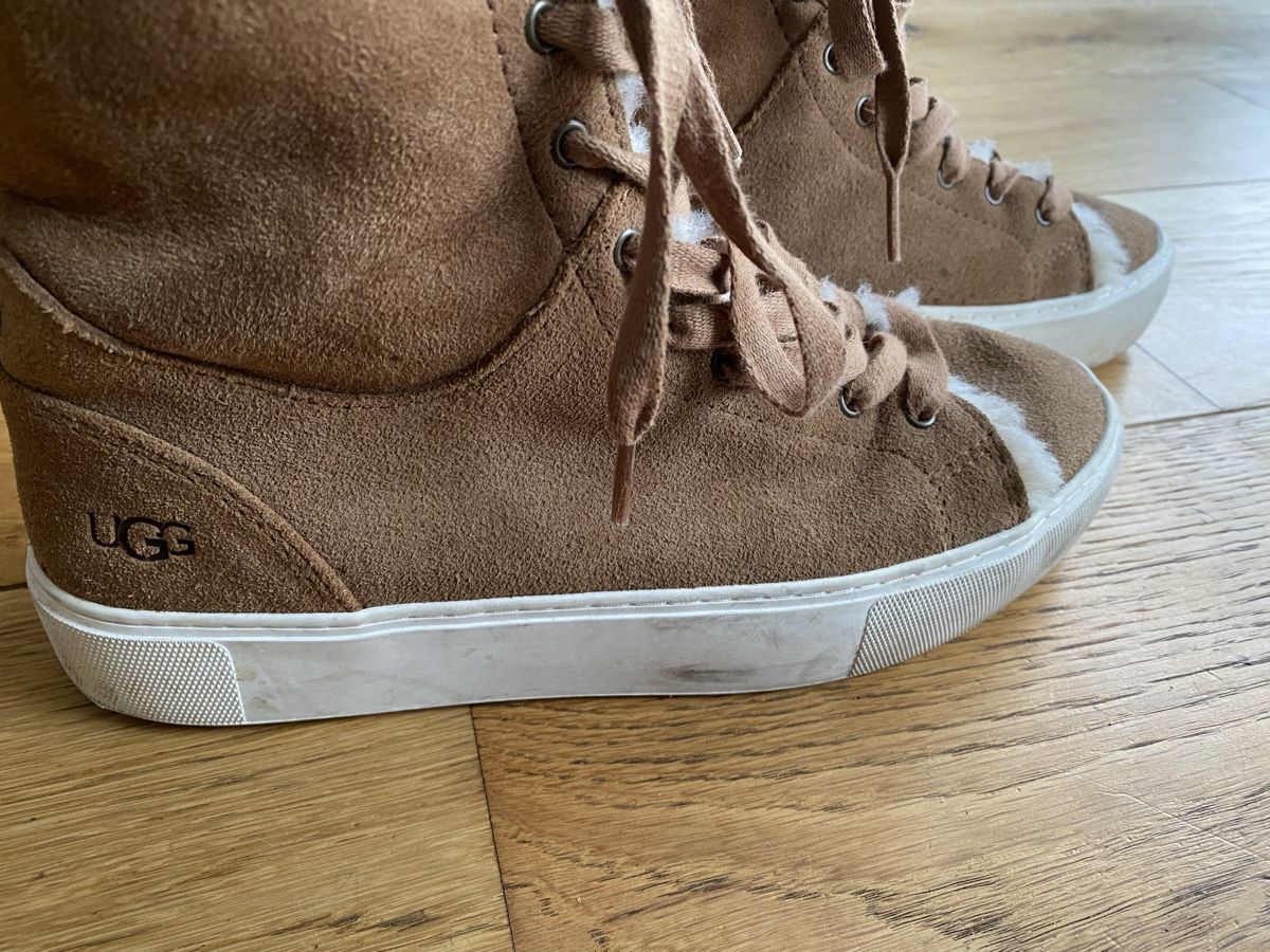Ugg Damenschuhe: Ugg Winterschuhe Gr. 37 – Gebraucht aus Basel von boo_dc8c 1