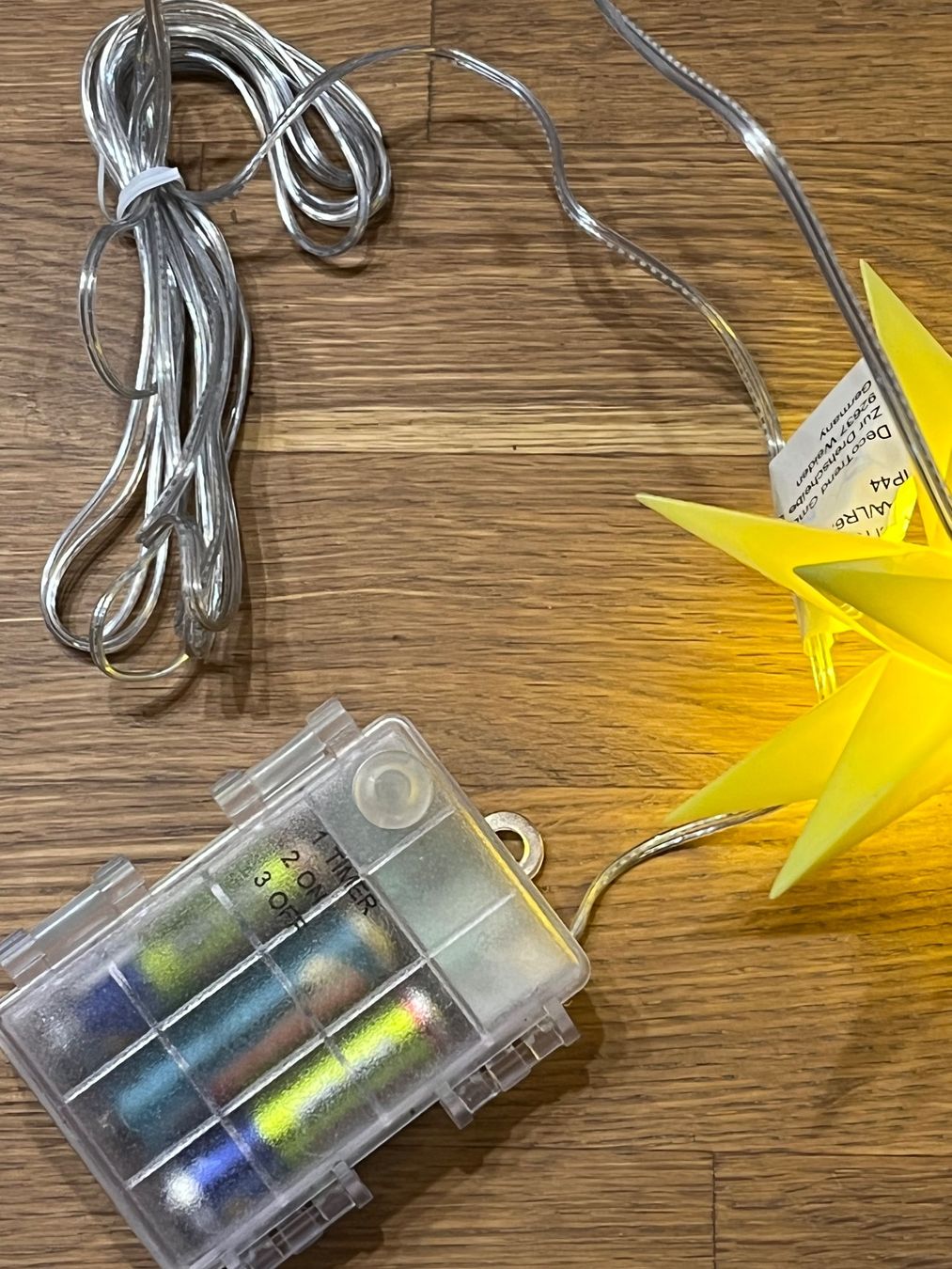 Tutte le decorazioni: 3D Leuchtstern – Usato da Bauma venduto da Budgerigar 1