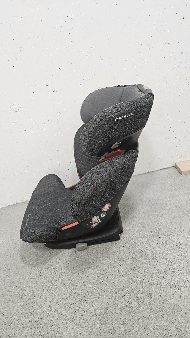 Maxi-Cosi Seggiolini per auto: Maxi Cosi Rodifix Air Protect – Usato da Russikon venduto da marcello375 1