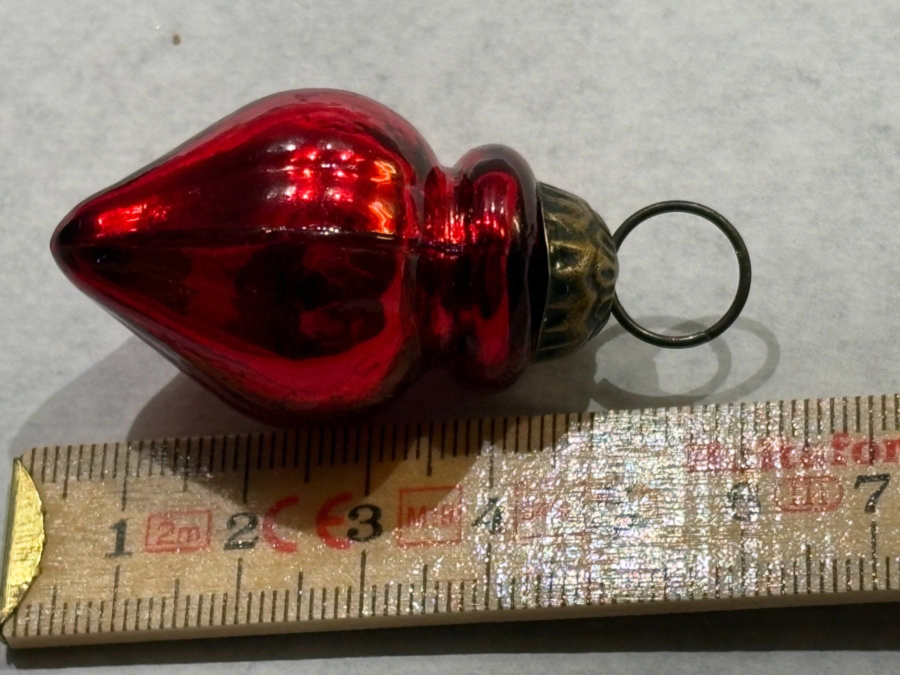 Tutte le decorazioni: Hübsche, rote Miniatur-Weihnachtskugel – Usato da Gossau/ZH venduto da amazonas66 1
