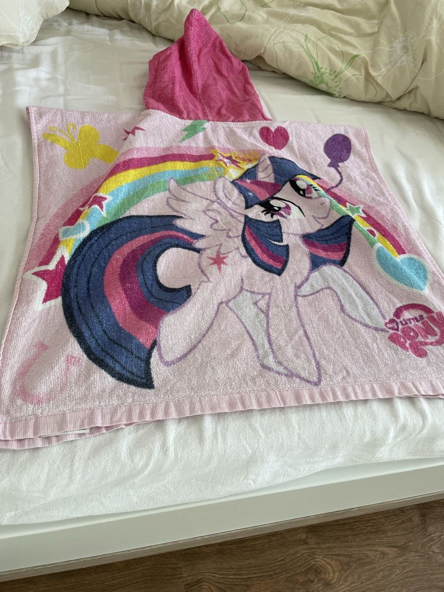 Teli da bagno: Serviette poncho – Usato da MARLY venduto da AISLEE 1