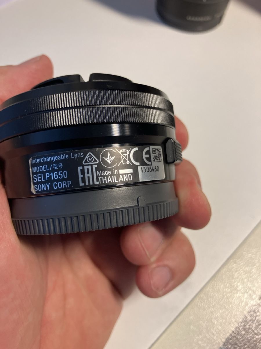 Sony Obiettivi: E-Mount Objektiv SELP1650 – Usato da Bürglen UR venduto da knispel280 1