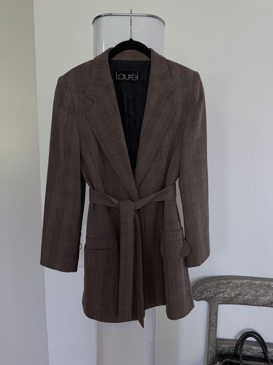 Giacche: Blazer. Laurel. Gr 38/40.  – Usato da Zürich venduto da Reloved2020