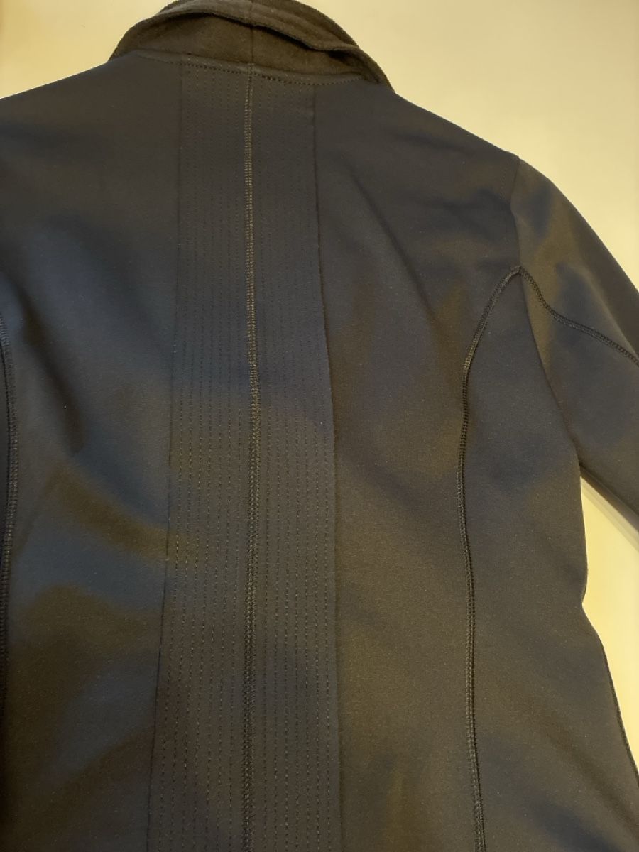 Marc Cain Jacken: Jacke Marccain – Gebraucht aus Zizers von Hallab 2