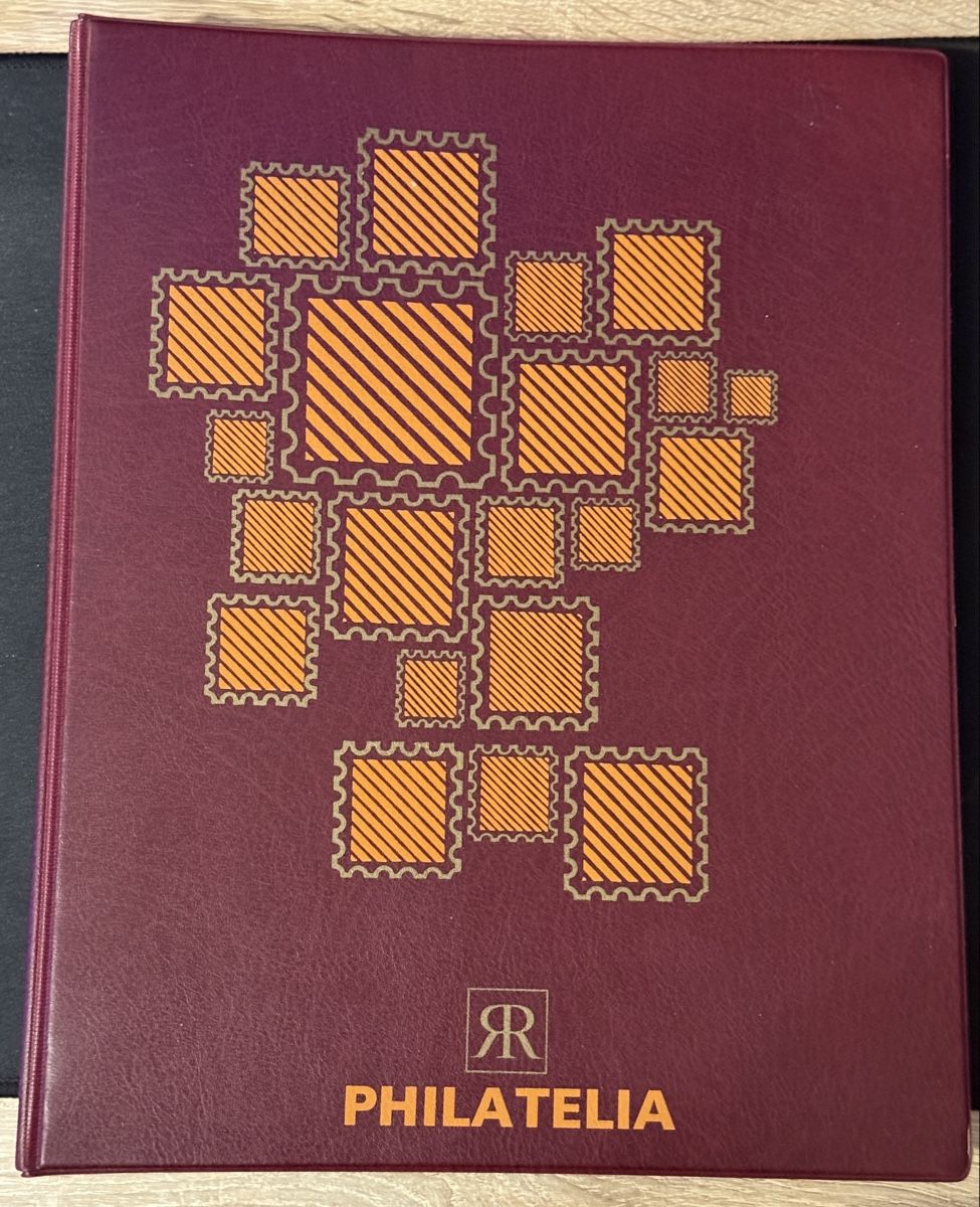 Album: Ordner Briefmarken Sammlung 100+ Länder – Usato da Goldach venduto da igwhitestar