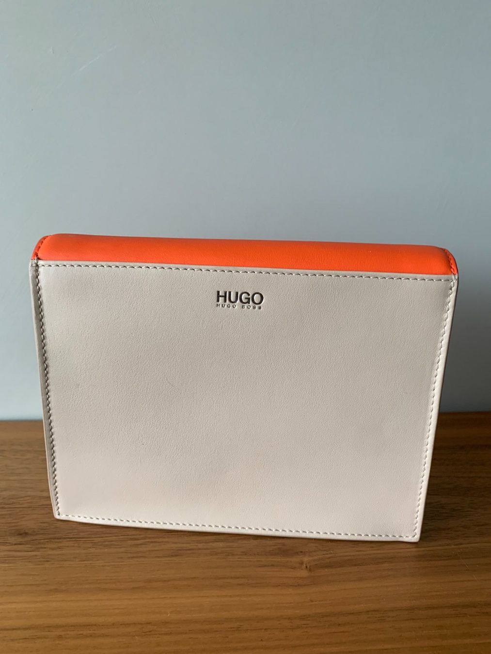 Hugo Boss Taschen für Damen: Handtasche, NEU, Hugo Boss – Neu (gemäss Beschreibung) aus schmerikon von nicole091 5