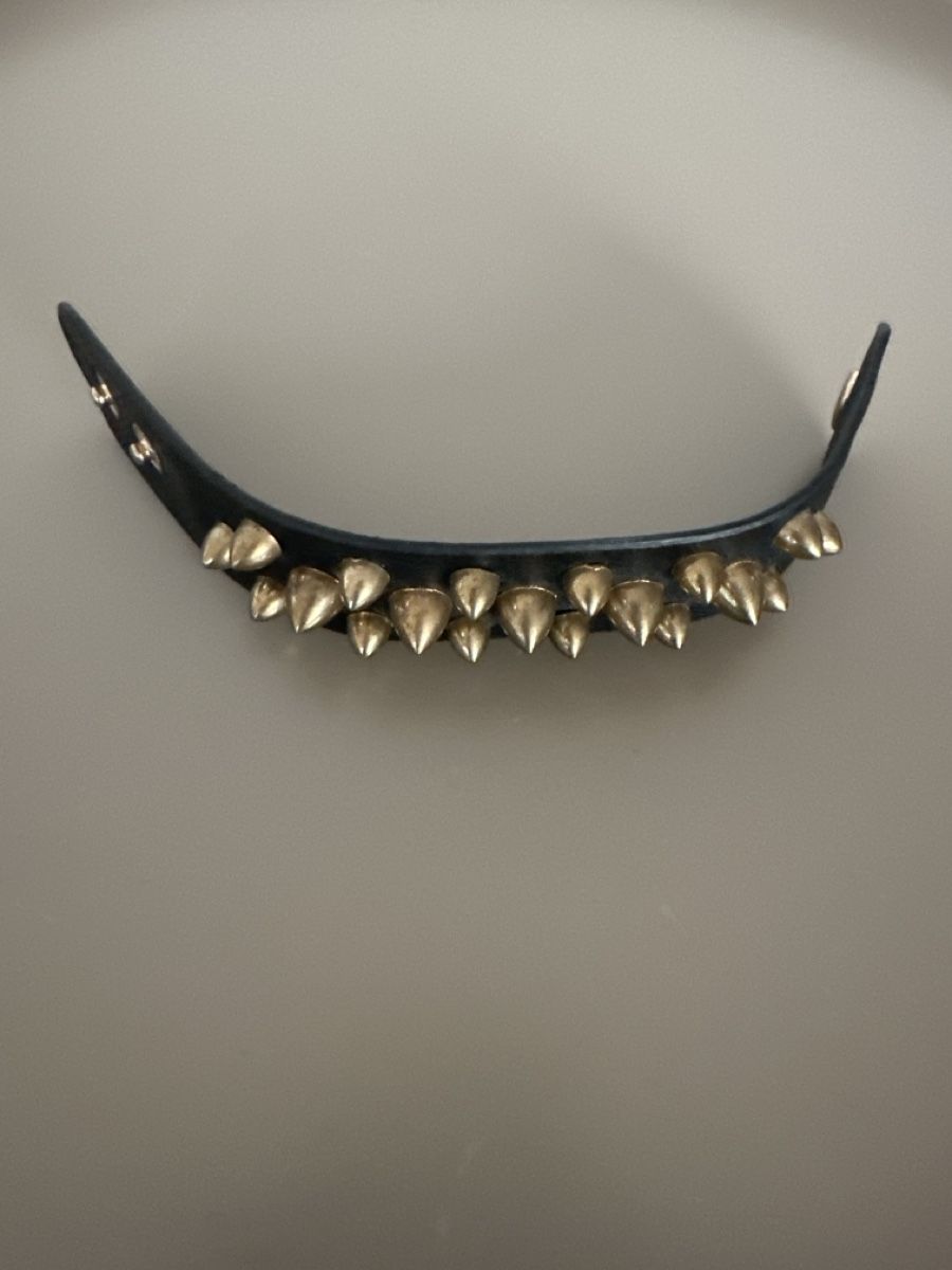 Bracciali & Braccialetti: Black Leather Bracelet with Spikes - Cool! – Nuovo (secondo la descrizione) da Binningen venduto da can_s2yh