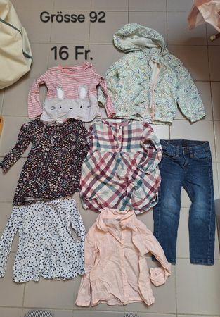 Kleiderpaket Grösse 92 (7 Teile)