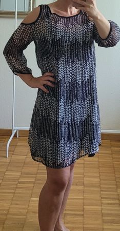 Schönes Sommerkleid von AP, Grösse 38 - Perfekt für Dich!