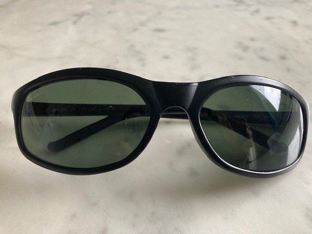Ray-Ban Lunettes & Verres: Ray Ban Sonnenbrille RB2030 Predator – D'occasion à Affoltern am Albis par rollotomasi 1