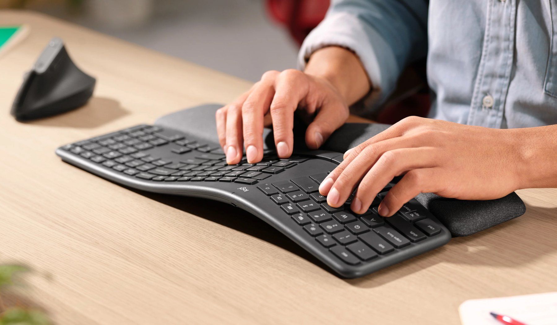 Logitech Tastaturen: Logitech ERGO K860 Tastatur (CH Layout) – Gebraucht aus Zürich von luciusunshine 1