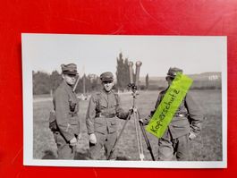 AK Foto Militär militaire militare Armee belebt