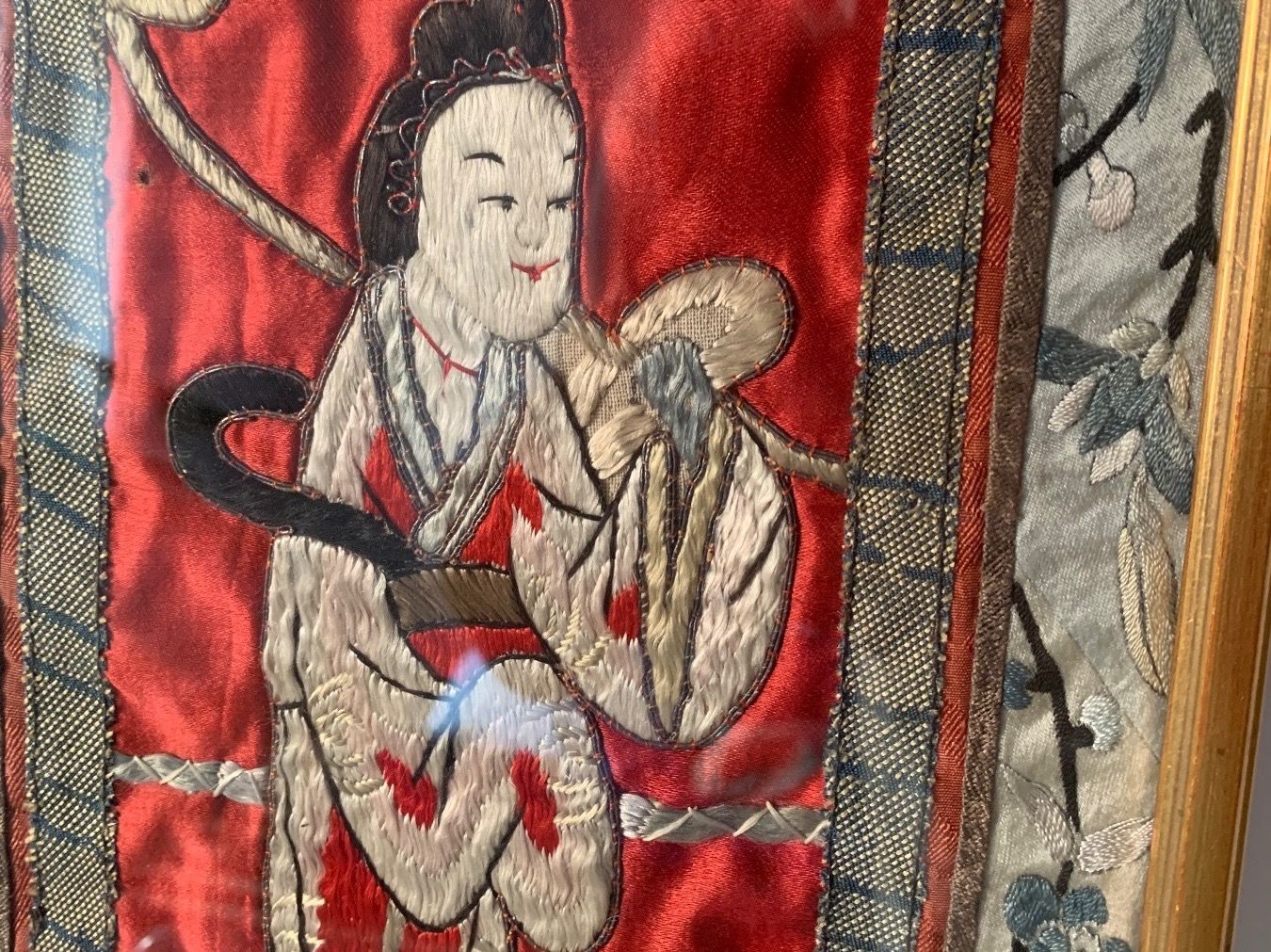 Dipinti: Antiker chinesischer gerahmter Seidenstoff – Usato da Basel venduto da Amechan. 3