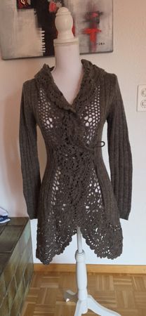 Damen Strickjacke NILLE Grösse S Häkeloptik braun