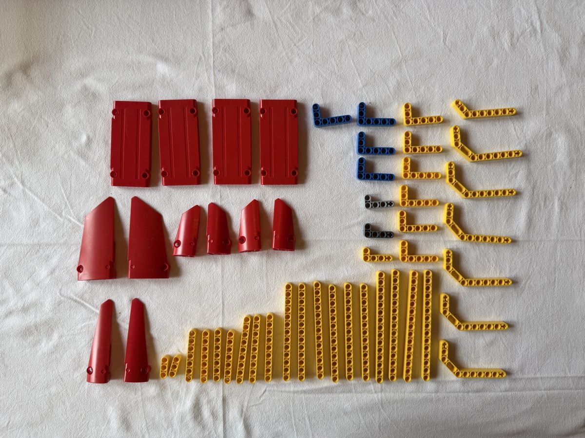 Lego Baukästen: Lego Technic Teile, für 8258 – Gebraucht aus Horw von nightwalker3