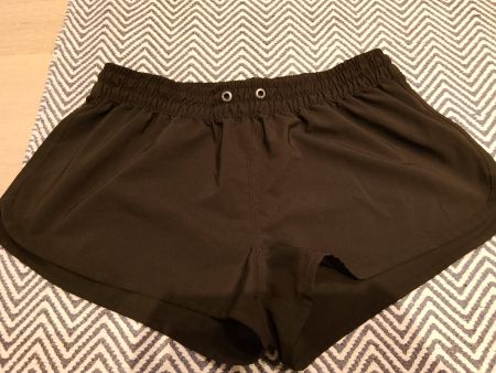 Damen Sport und Schwim shorts Schwarz Grösse M