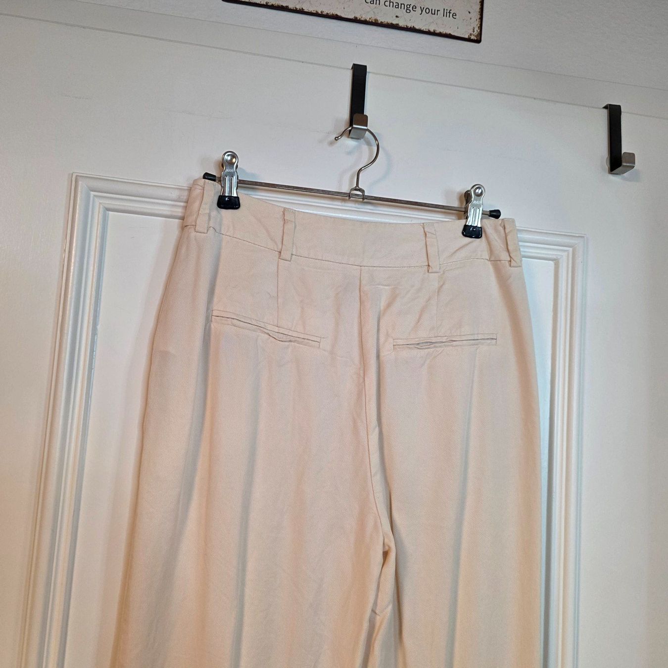 Primark Pantaloni: Primark Lyocell Palazzo Hose Creme Gr. 36/S – Usato da Wald ZH venduto da CapLux 2