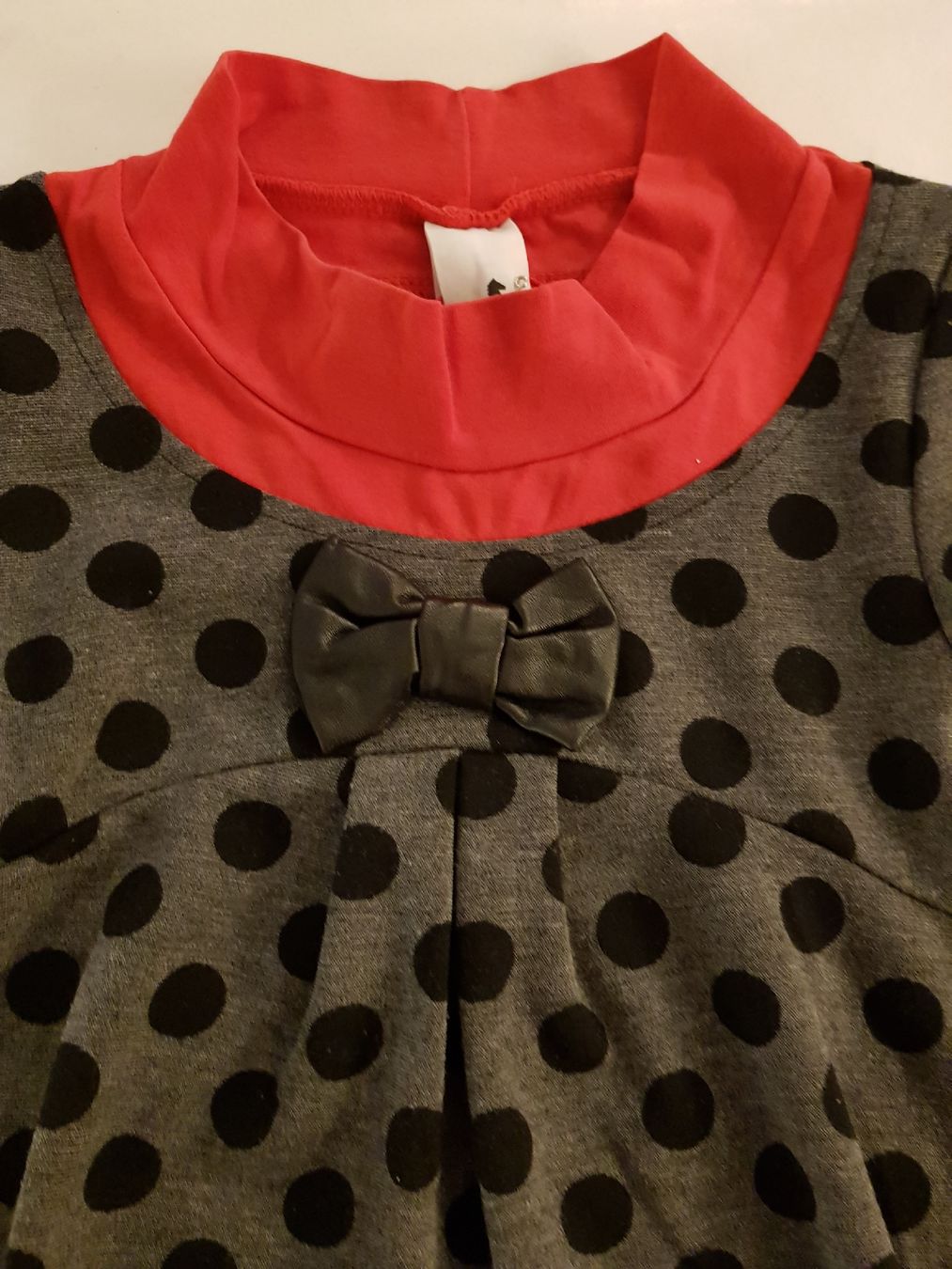 Robes et jupes: robe – D'occasion à Hermance par Triplebizzo 2