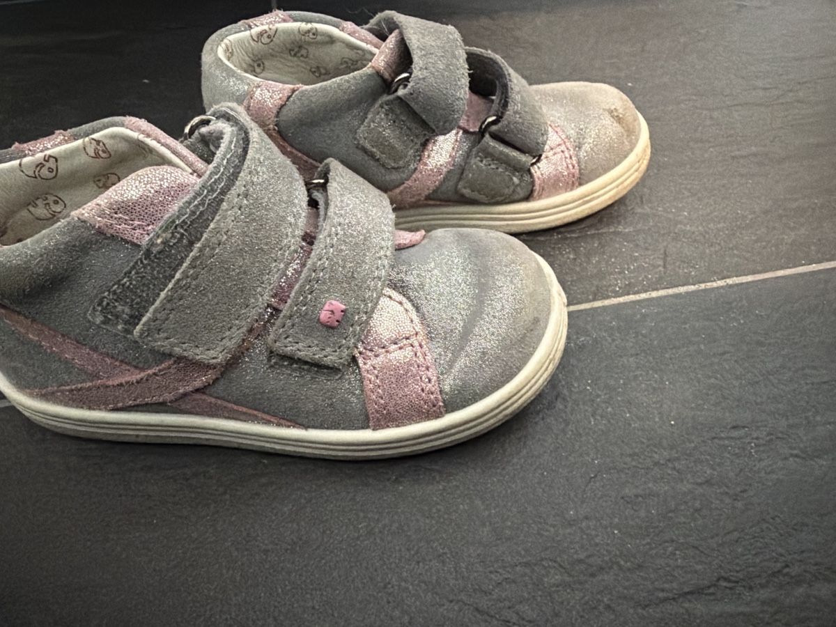 Elefanten Chaussures filles: Lernlaufschuhe elefanten selection Gr. 22 – D'occasion à Oftringen par LikeiT 2