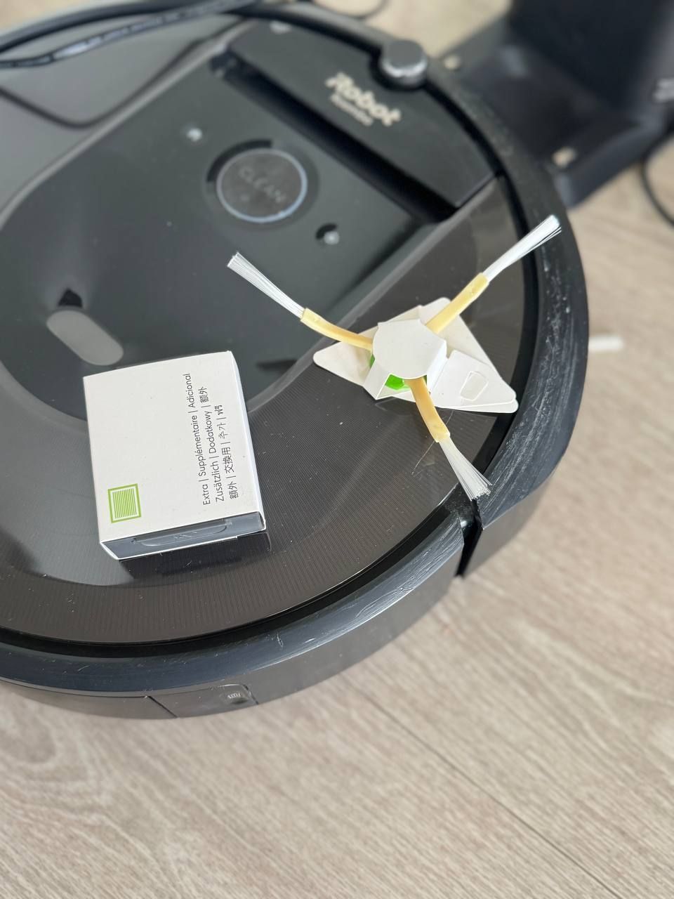 Irobot Staubsauger & Zubehör: iRobot Roomba i7 Vacuum Cleaner - Excellent Condition! – Gebraucht aus Baar von san_bq6v 3
