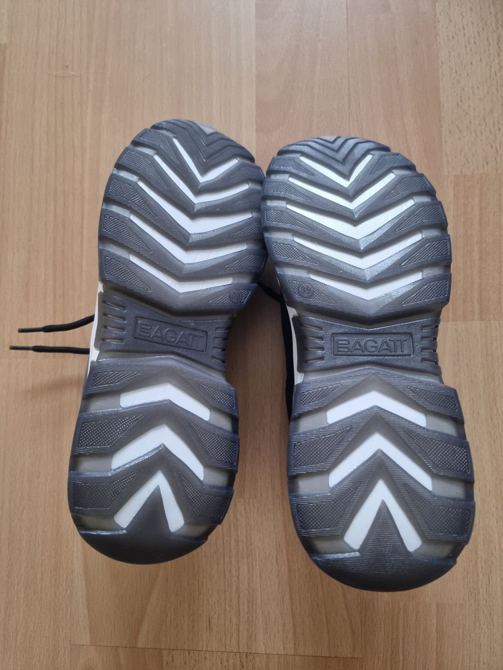 Bagatt Scarpe da uomo: Bagatt Sneakers – Nuovo e nell'imballaggio originale da Bern venduto da belarus2 3