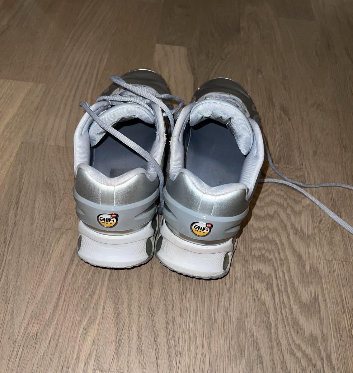 Nike Scarpe da donna: NIKE AIR MAX DN SNEAKER – Usato da Volketswil venduto da wut_tm9h 3