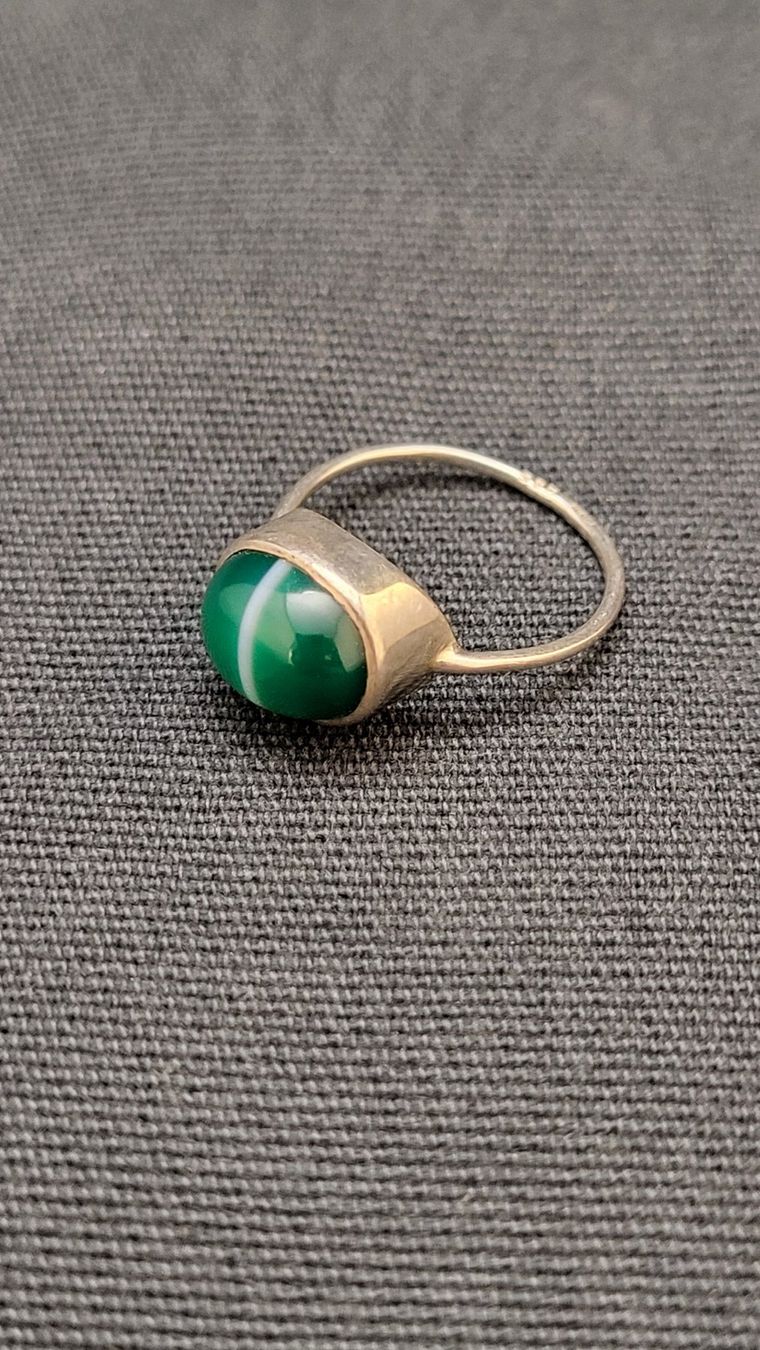Bagues: Feiner Silberring mit Achat – D'occasion à Basel par spinne02 1