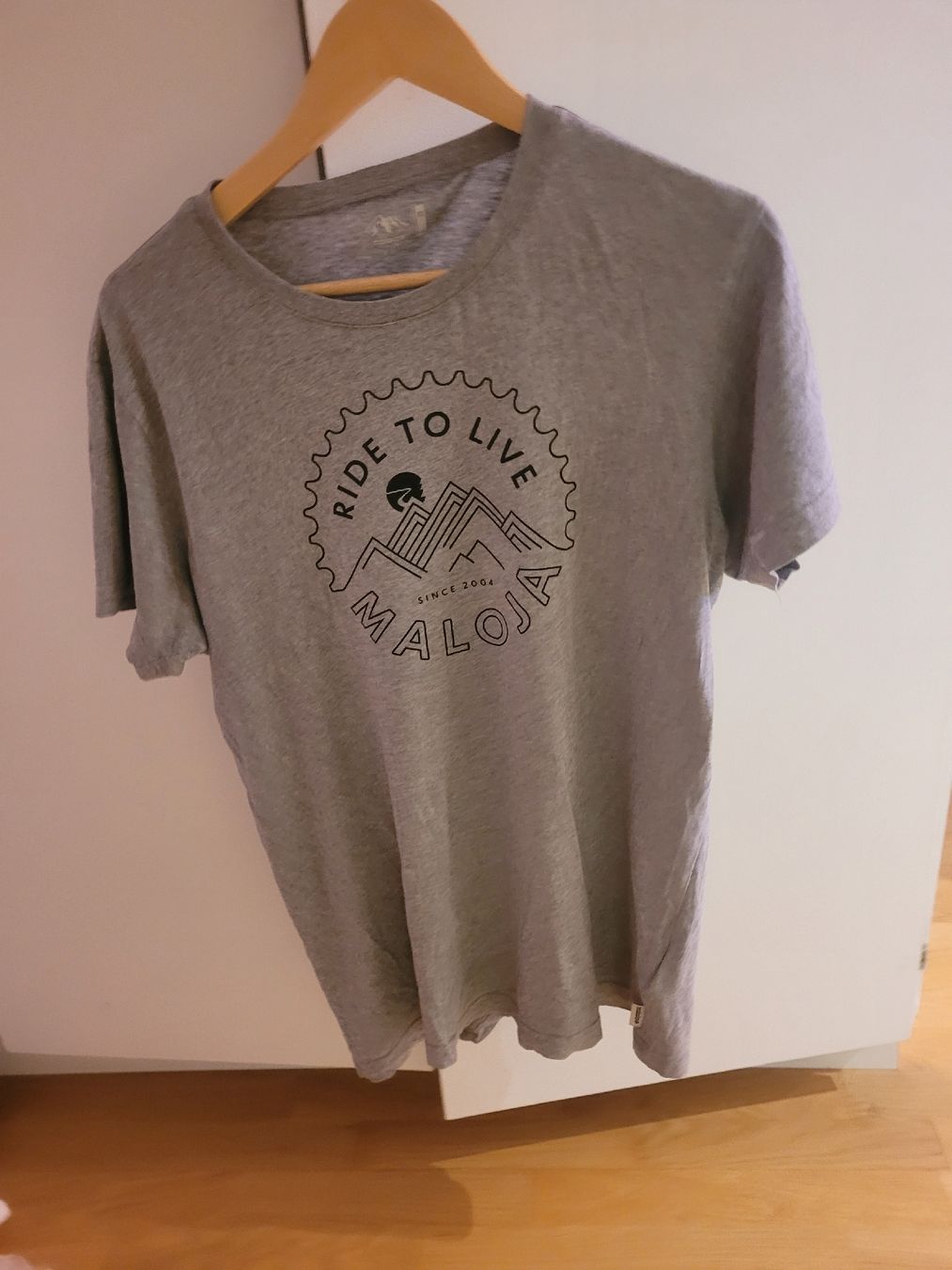 Maloja T-shirt: Maloja Shirt Grau Grösse L – Usato da Bern venduto da JRA_12 1