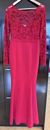 Rotes Langarm Abendkleid mit Spitze in Gr 40/42