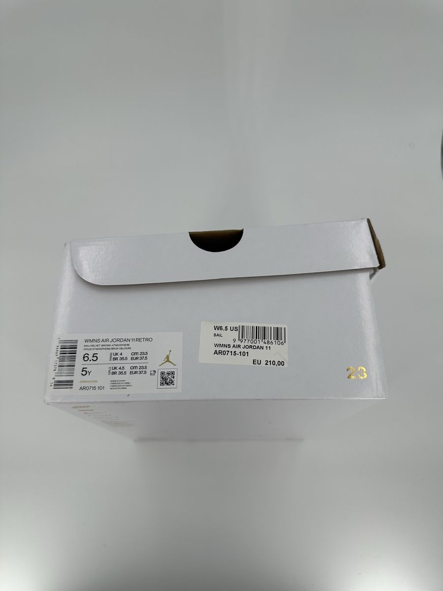 Jordan Chaussures hommes: Jordan 11 “Neapolitan” – Neuf avec emballage d'origine à Gais par dam_kd6n 7