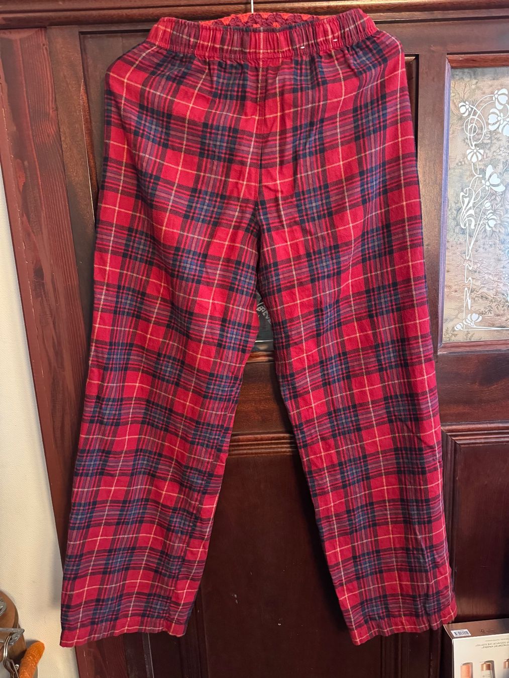 Uniqlo Pantaloni: Uniqlo Hose – Usato da Obfelden venduto da cesarina10 2