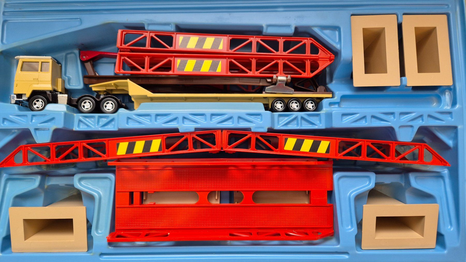 Matchbox Modellini d'auto: Matchbox K-44 Super Kings Bridge Layer von 1981 – Nuovo e nell'imballaggio originale da Jona venduto da petzi2 5